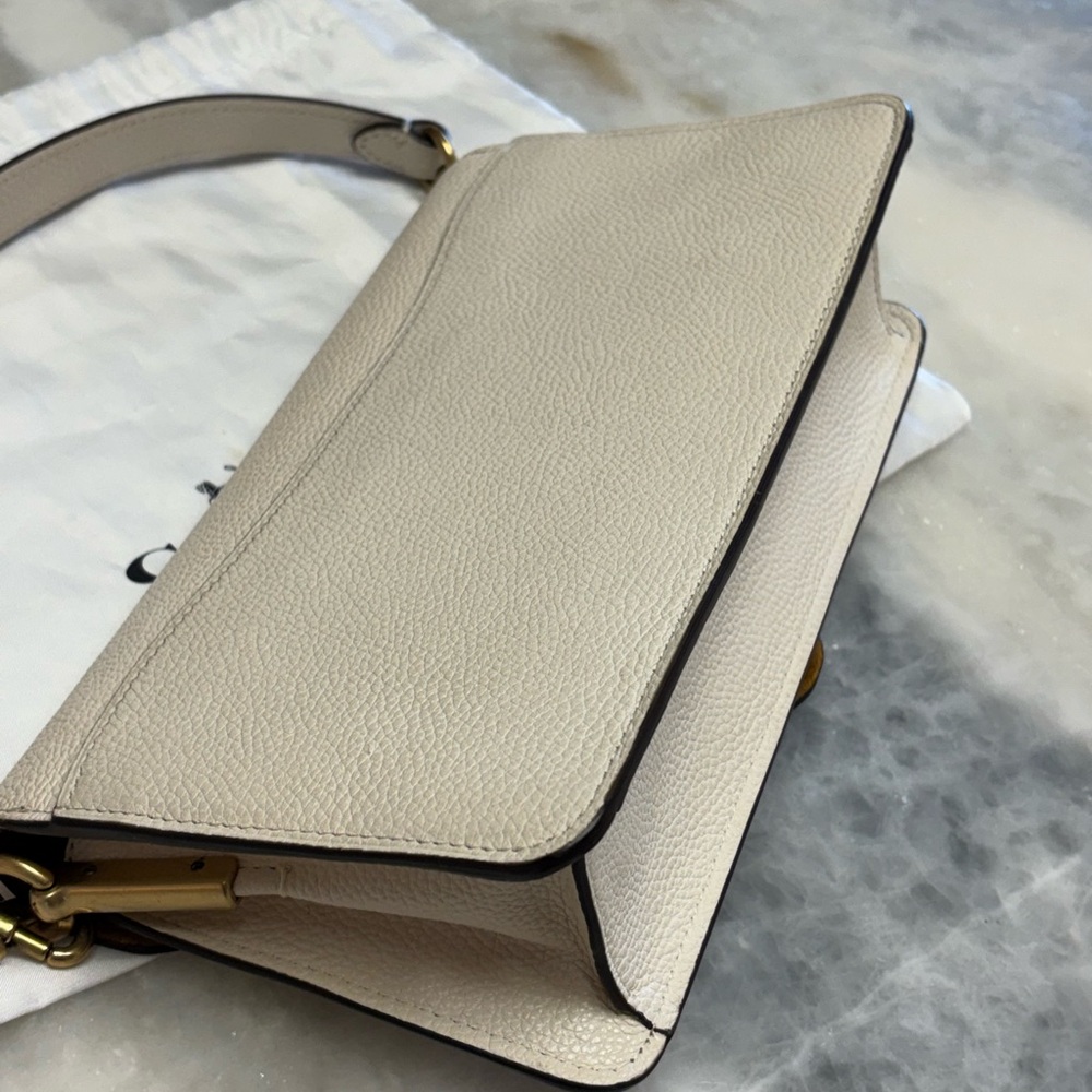 Coach Tabby 26 Shoulder Bag in Polished Pebble Leather - Chalk - Picture 3 of 16